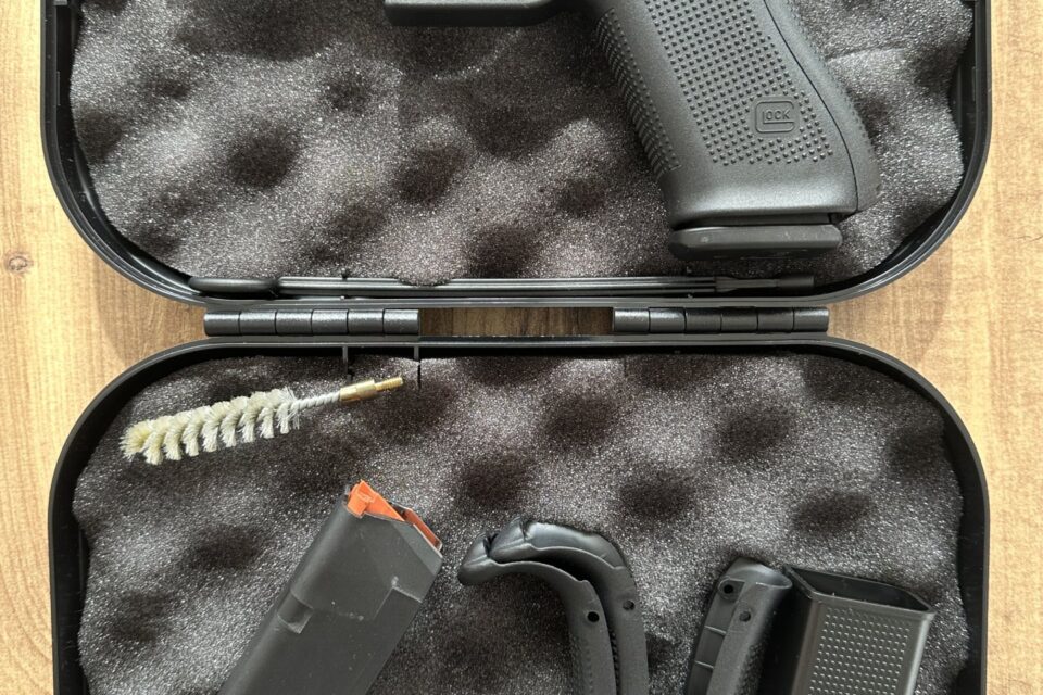 Satılık TABANCA – Glock 17 – 9mm (9x19mm) – Taşıma Ruhsatlı – İstanbul – İlan 15521 – Görsel 15523