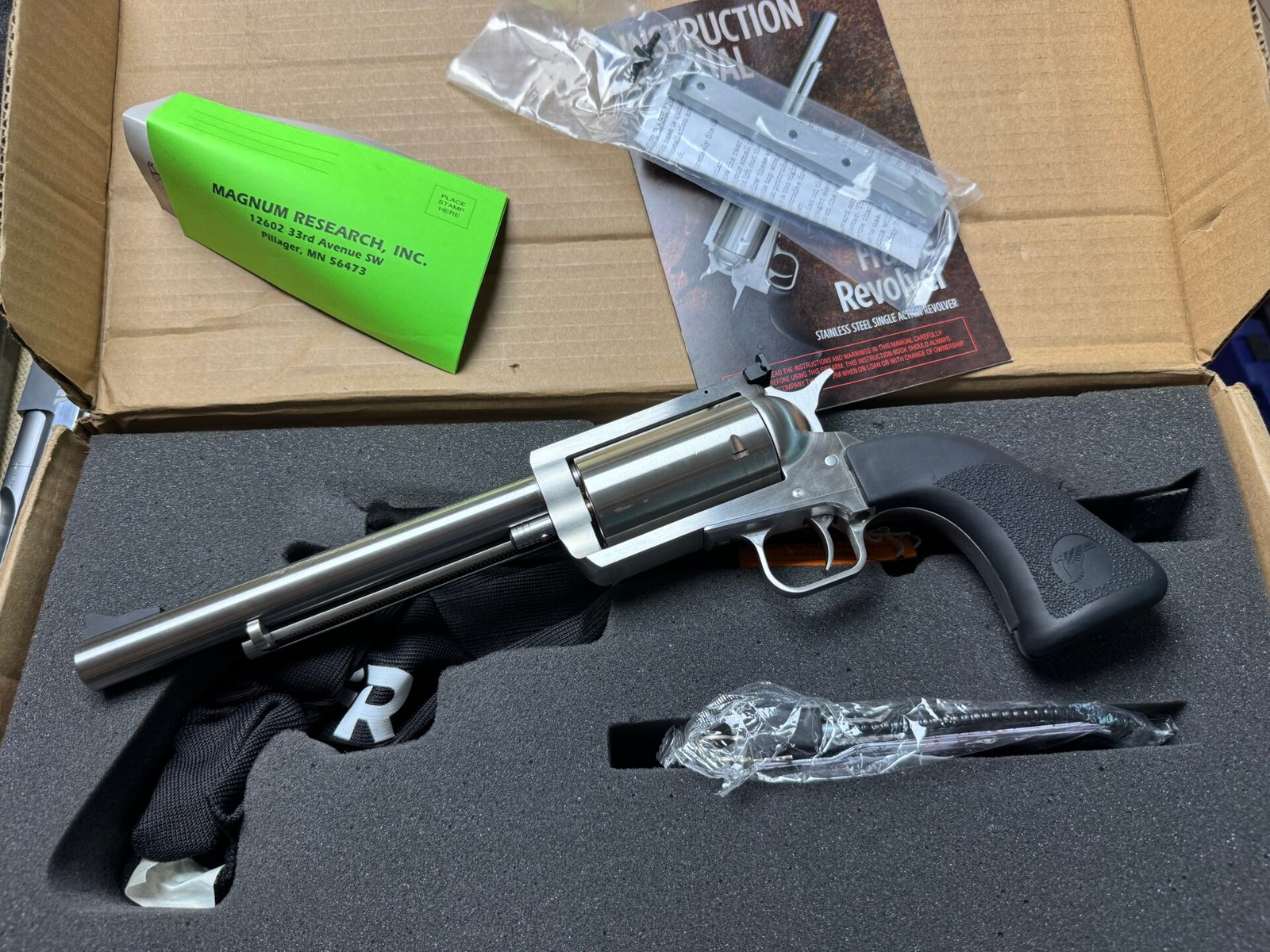 Satılık TABANCA – Magnum Research BFR – 500 SW Magnum – Taşıma Ruhsatlı – İstanbul – İlan 15082 – Görsel 15083