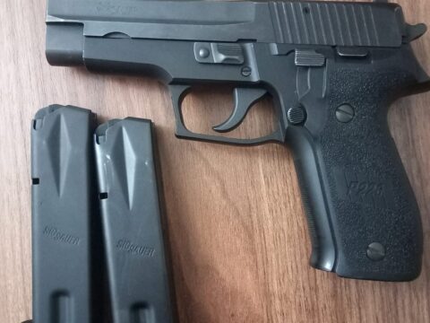 Satılık TABANCA – Sig Sauer P226 – 9mm (9x19mm) – Bulundurma Ruhsatlı – Denizli – İlan 14957 – Görsel 14958