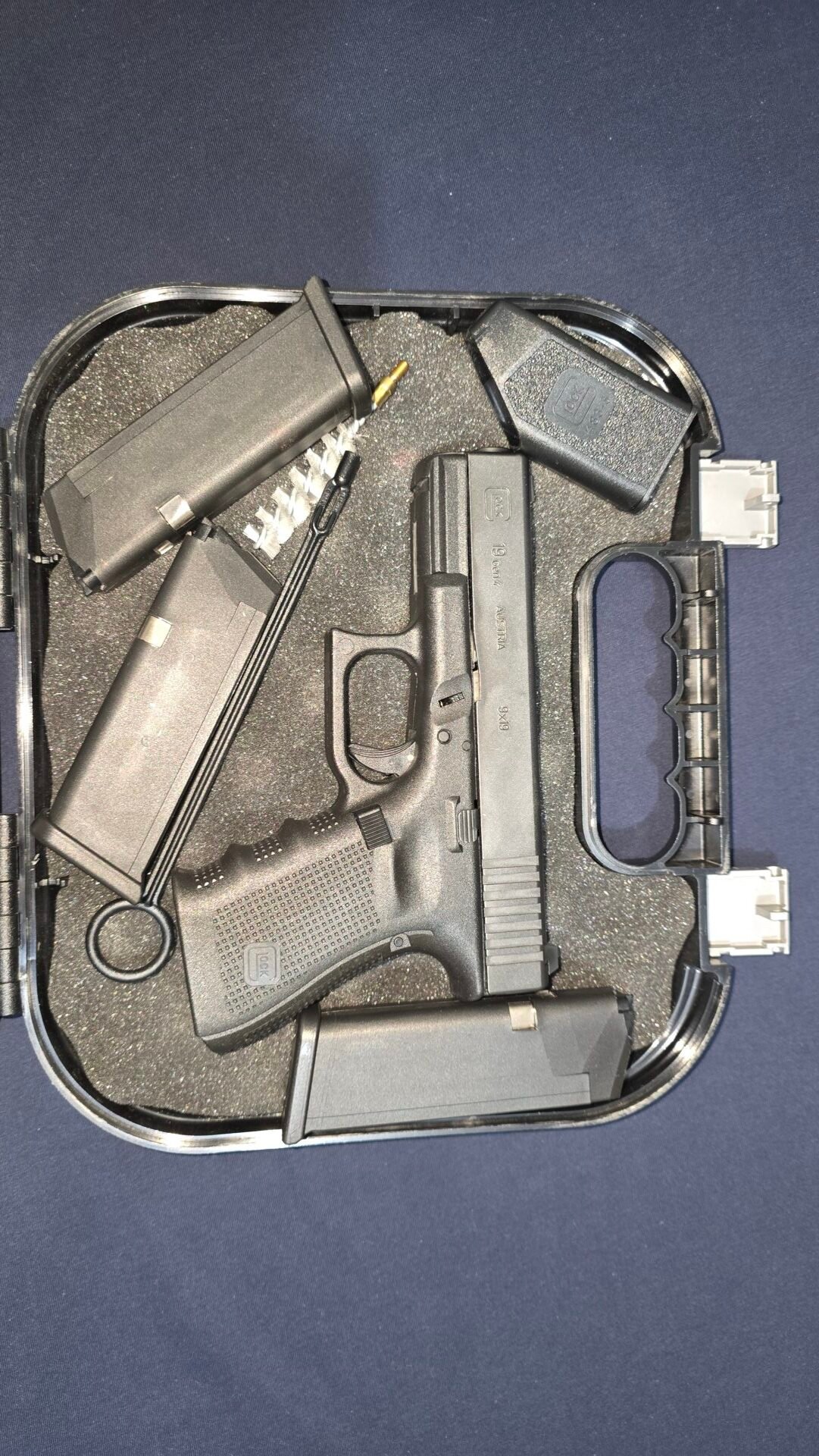 Satılık TABANCA – Glock 19 – 9mm (9x19mm) – Taşıma Ruhsatlı – Diyarbakır – İlan 17189 – Görsel 17844