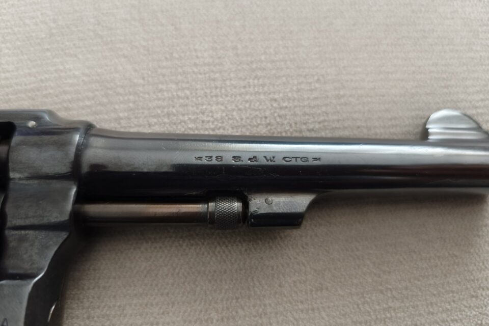 Satılık TABANCA – Smith & Wesson Model 10 – 9mm Browning Long – Taşıma Ruhsatlı – Ankara – İlan 18644 – Görsel 18647