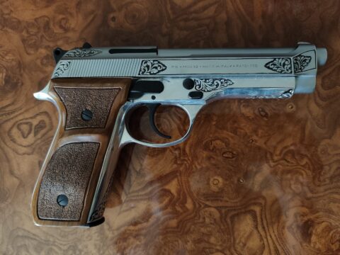 Satılık TABANCA – Beretta 92 – 9mm (9x19mm) – Bulundurma Ruhsatlı – Ankara – İlan 19351 – Görsel 19353