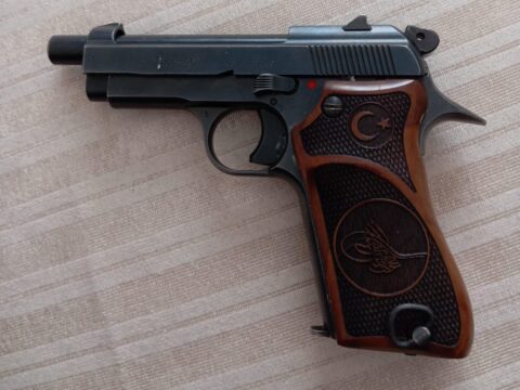 Satılık TABANCA – Unique Model 17 – 7.65mm (.32 ACP) – Bulundurma Ruhsatlı – Ankara – İlan 18697 – Görsel 18698