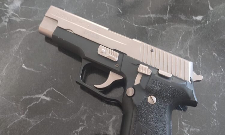 Satılık TABANCA – Sig Sauer P226 – 9mm (9x19mm) – Taşıma Ruhsatlı – Yalova – İlan 19436 – Görsel 19442