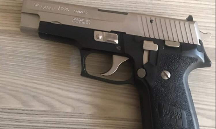 Satılık TABANCA – Sig Sauer P226 – 9mm (9x19mm) – Taşıma Ruhsatlı – Yalova – İlan 19436 – Görsel 19438