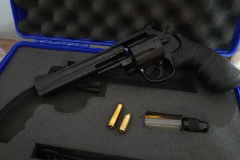 Satılık TABANCA – Sarsılmaz SR 38 – 357 Magnum – Taşıma Ruhsatlı – Trabzon – İlan 18694 – Görsel 18695