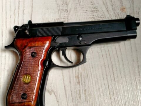 Satılık TABANCA – Beretta 92 – 9mm (9x19mm) – Taşıma Ruhsatlı – Balıkesir – İlan 19229 – Görsel 19230