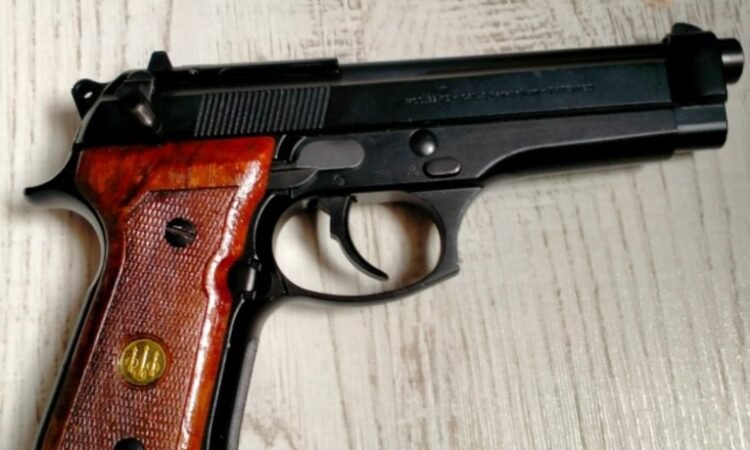 Satılık TABANCA – Beretta 92 – 9mm (9x19mm) – Taşıma Ruhsatlı – Balıkesir – İlan 19229 – Görsel 19230
