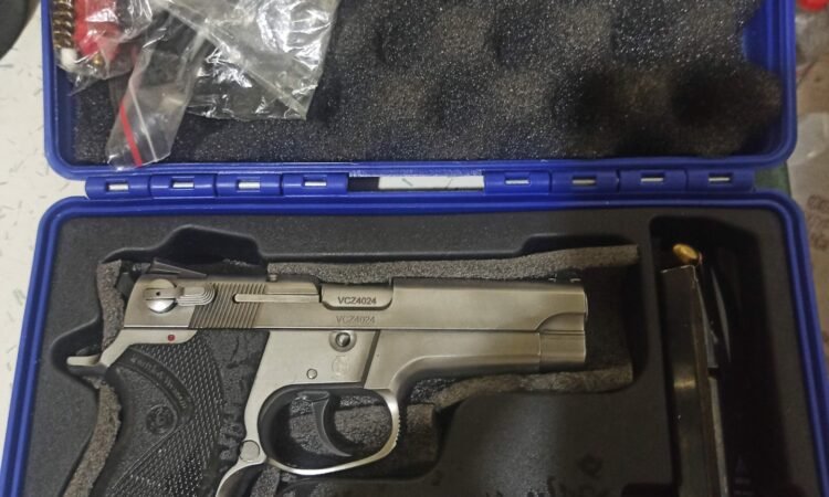 Satılık TABANCA – Smith & Wesson 5906 – 9mm (9x19mm) – Taşıma Ruhsatlı – Malatya – İlan 16816 – Görsel 16818