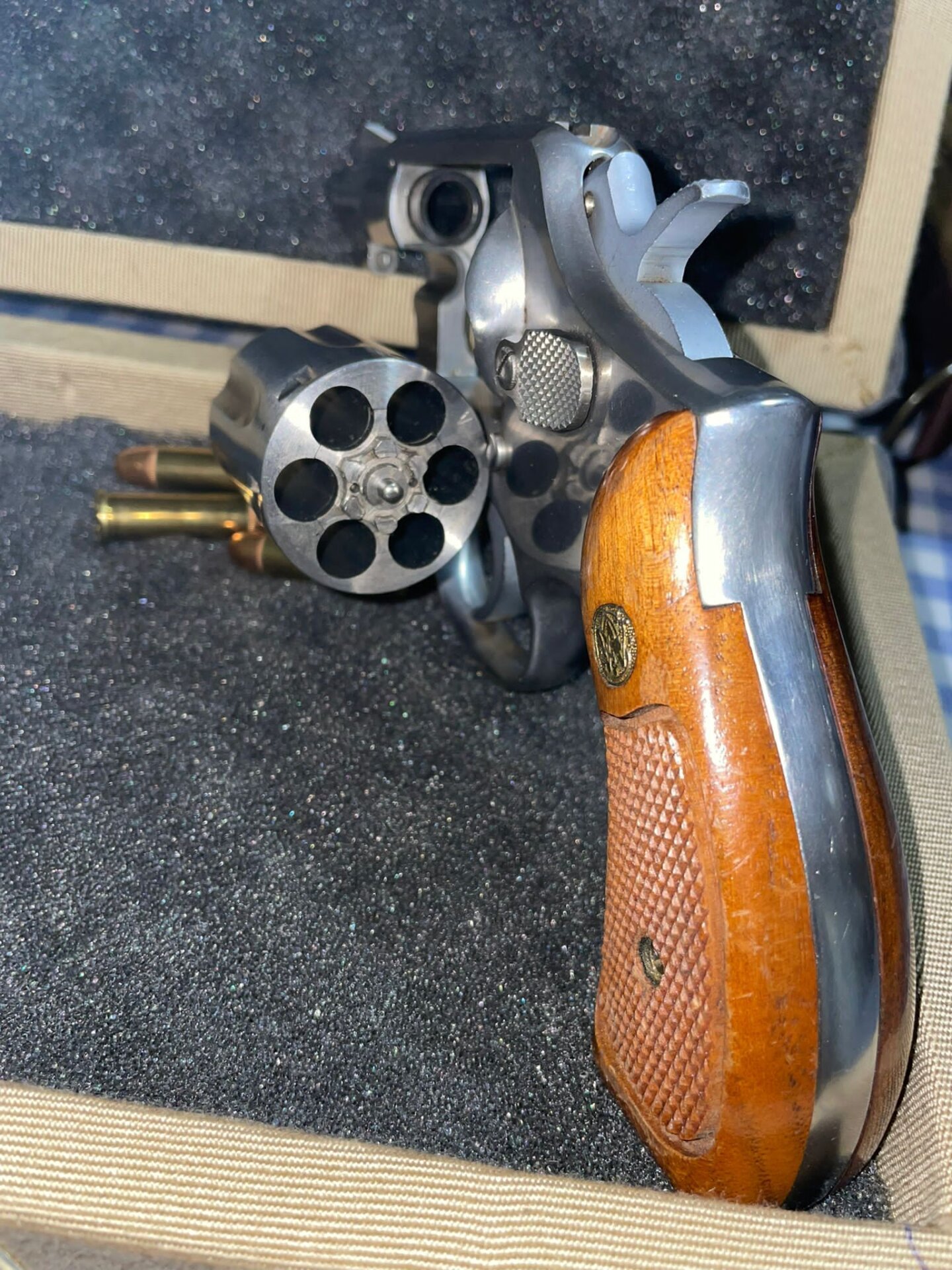 Satılık TABANCA – Smith & Wesson Model 64 – 38 Special – Taşıma Ruhsatlı – İstanbul – İlan 17914 – Görsel 17917