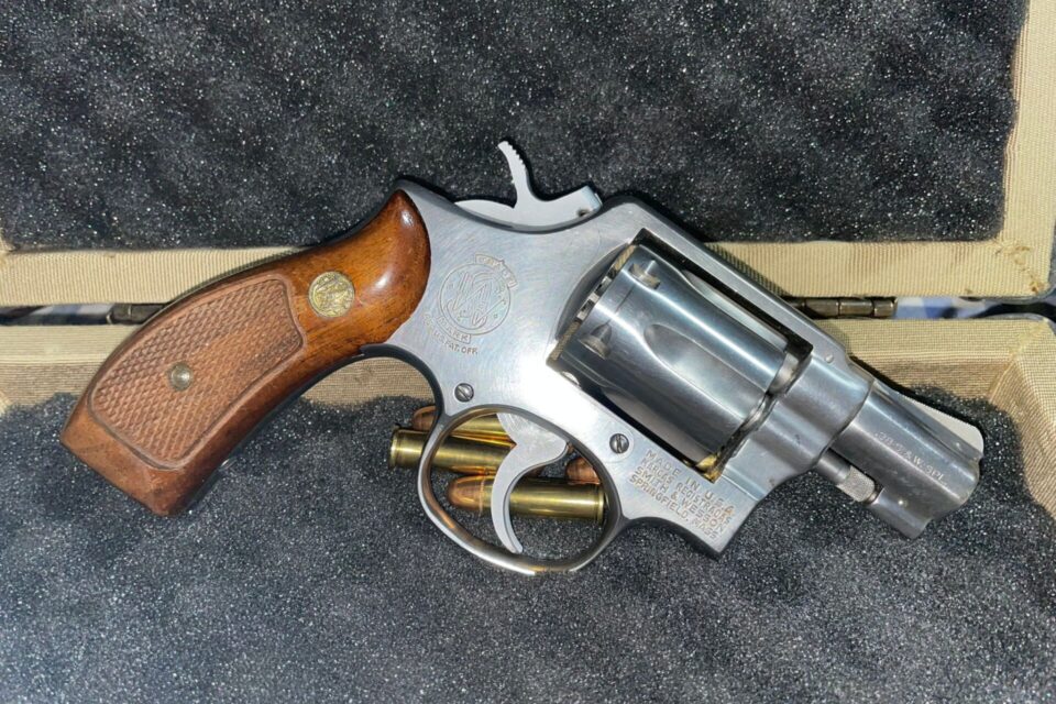 Satılık TABANCA – Smith & Wesson Model 64 – 38 Special – Taşıma Ruhsatlı – İstanbul – İlan 17914 – Görsel 17915