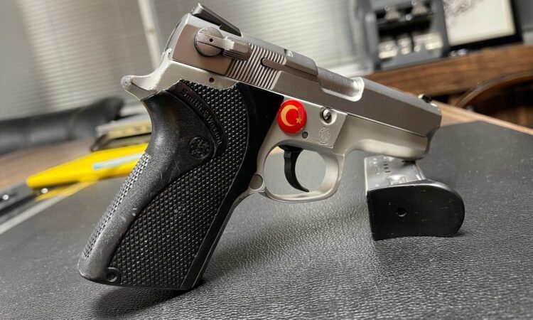 Satılık TABANCA – Smith & Wesson 6906 – 7.65mm (.32 ACP) – Taşıma Ruhsatlı – İstanbul – İlan 17350 – Görsel 17351