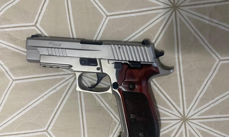 Satılık TABANCA – Sig Sauer P226 – 9mm (9x19mm) – Bulundurma Ruhsatlı – Kars – İlan 17707 – Görsel 17709