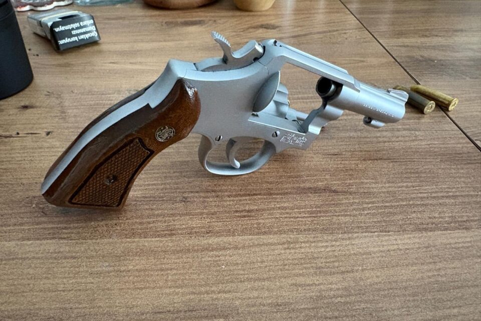 Satılık TABANCA – Smith & Wesson Model 10 – 38 Special – Taşıma Ruhsatlı – İstanbul – İlan 18702 – Görsel 18703