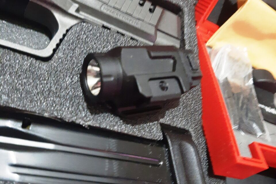 Satılık TABANCA – Sarsılmaz SAR9 – 9mm (9x19mm) – Taşıma Ruhsatlı – Tekirdağ – İlan 17403 – Görsel 17409