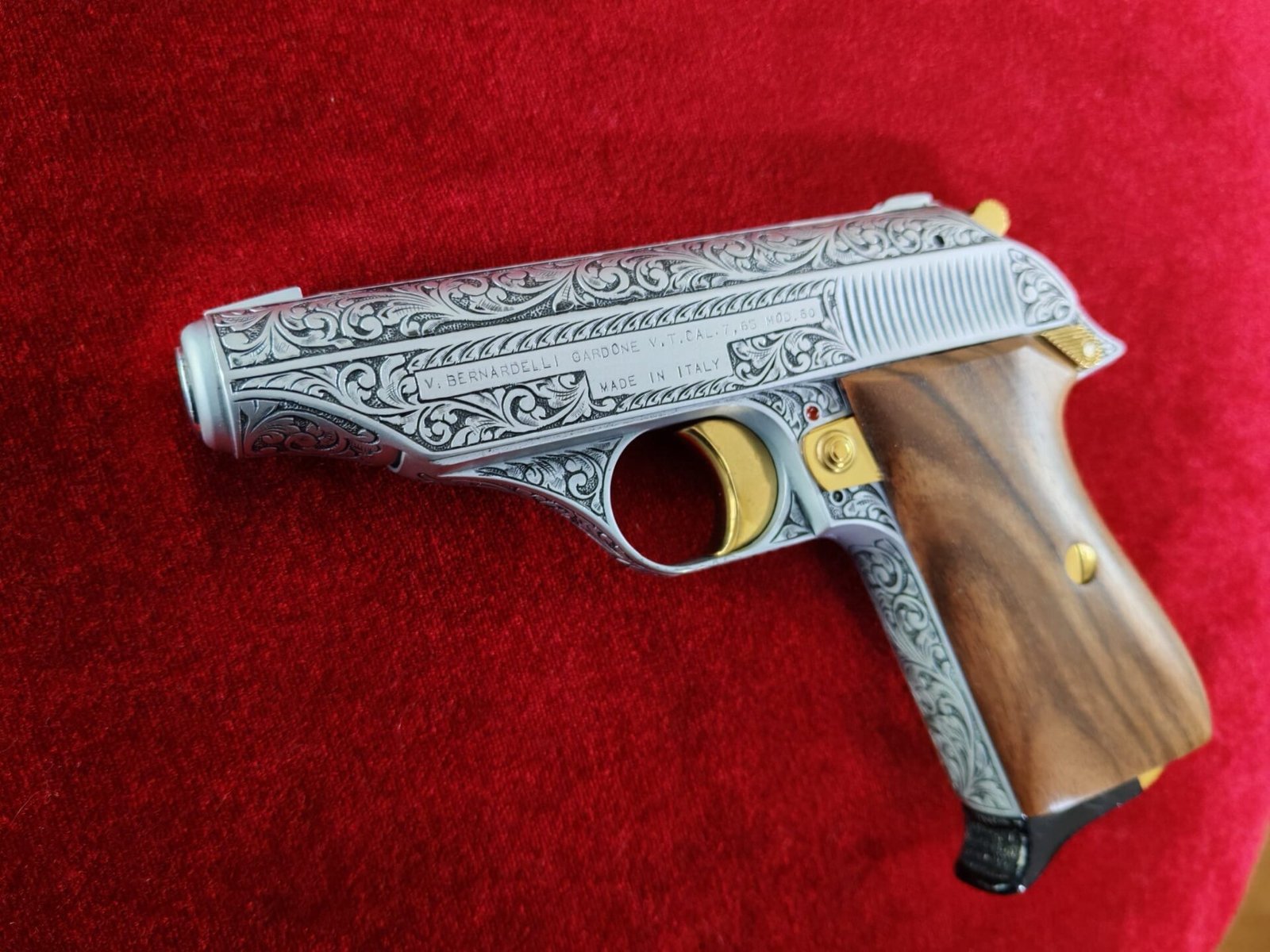 Satılık TABANCA – Bernardelli Model 60 – 7.65mm (.32 ACP) – Taşıma Ruhsatlı – Düzce – İlan 18913 – Görsel 18916