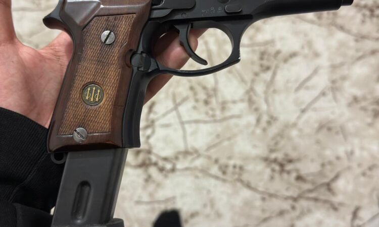 Satılık TABANCA – Beretta 92 – 9mm (9x19mm) – Bulundurma Ruhsatlı – Elazığ – İlan 16980 – Görsel 16984