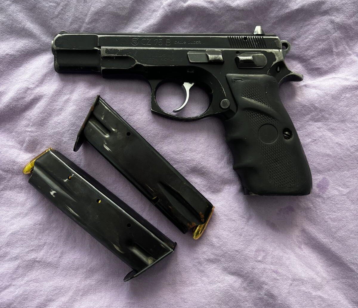 Satılık TABANCA – CZ 75 – 9mm (9x19mm) – Taşıma Ruhsatlı – Ankara – İlan 17333 – Görsel 17334