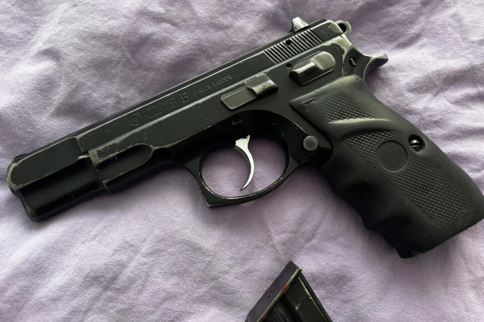 Satılık TABANCA – CZ 75 – 9mm (9x19mm) – Taşıma Ruhsatlı – Ankara – İlan 17333 – Görsel 17335