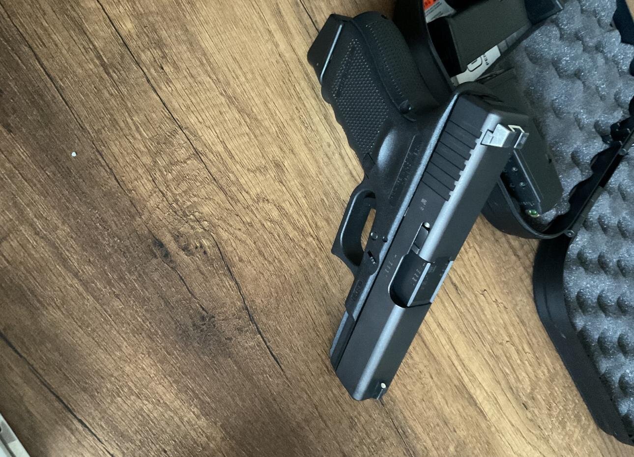 Satılık TABANCA – Glock 19 – 9mm (9x19mm) – Bulundurma Ruhsatlı – İstanbul – İlan 18347 – Görsel 18350