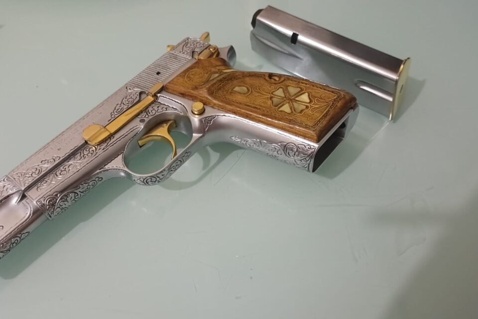 Satılık TABANCA – Browning HP (14'lü) – 9mm (9x19mm) – Bulundurma Ruhsatlı – Eskişehir – İlan 19068 – Görsel 19074