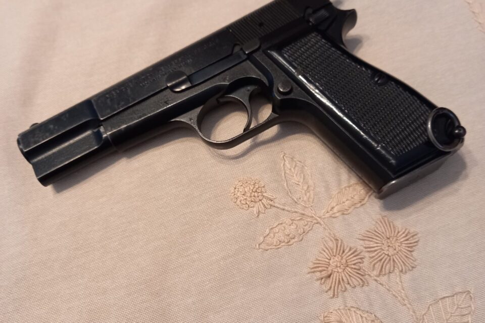 Satılık TABANCA – Browning HP (14'lü) – 9mm (9x19mm) – Bulundurma Ruhsatlı – İstanbul – İlan 19163 – Görsel 19165