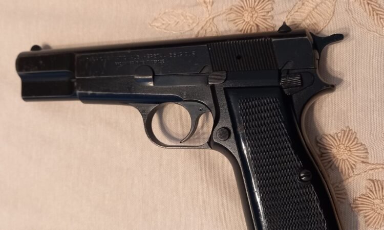 Satılık TABANCA – Browning HP (14'lü) – 9mm (9x19mm) – Bulundurma Ruhsatlı – İstanbul – İlan 19163 – Görsel 19164