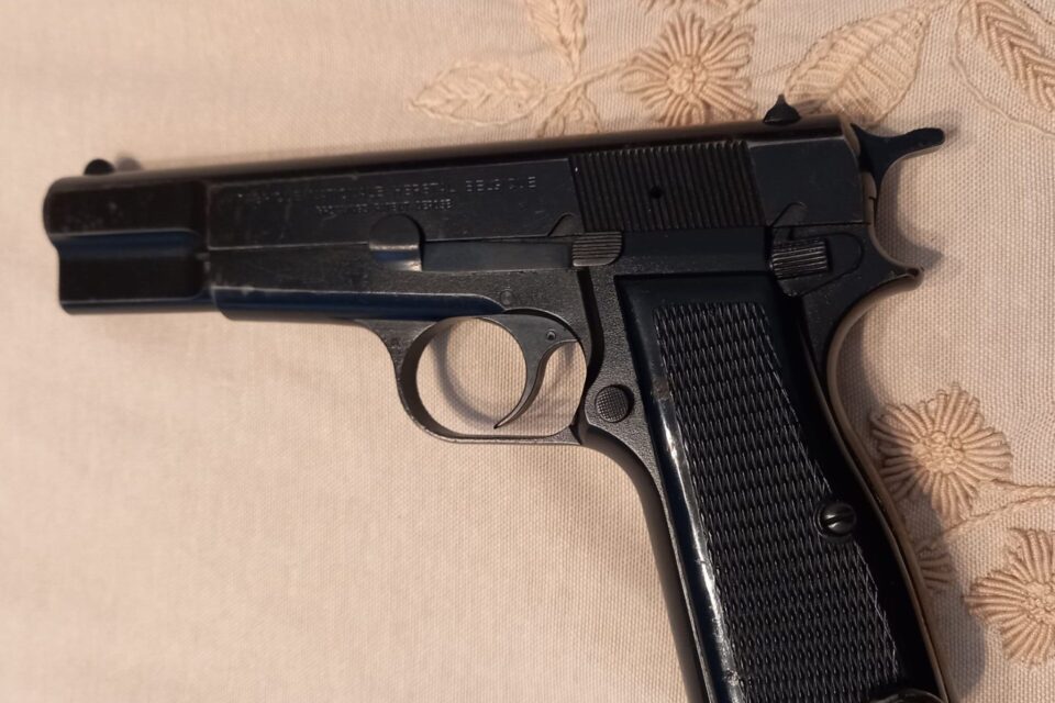 Satılık TABANCA – Browning HP (14'lü) – 9mm (9x19mm) – Bulundurma Ruhsatlı – İstanbul – İlan 19163 – Görsel 19164