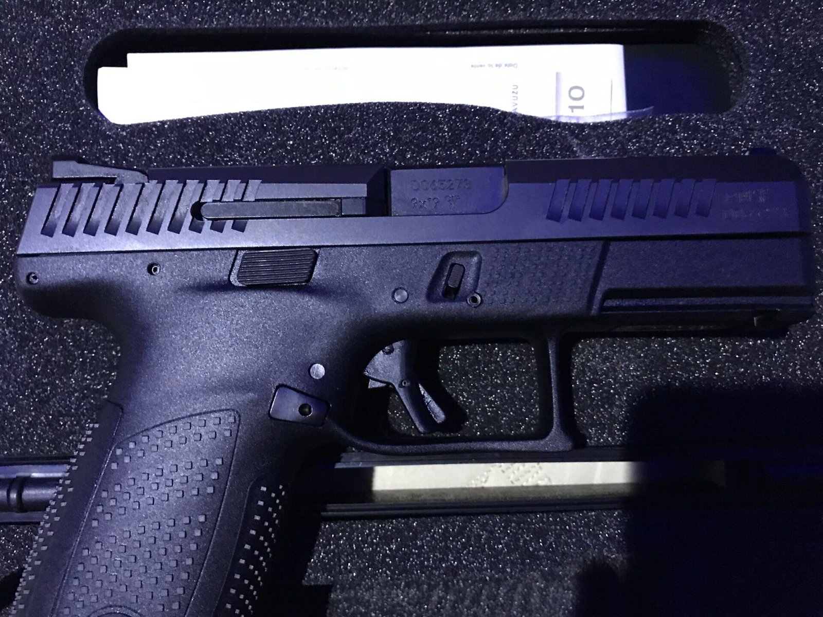 Satılık TABANCA – CZ P-10 – 9mm (9x19mm) – Bulundurma Ruhsatlı – İzmir – İlan 18325 – Görsel 18329