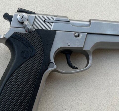 Satılık TABANCA – Smith & Wesson 5906 – 9mm (9x19mm) – Bulundurma Ruhsatlı – İstanbul – İlan 18890 – Görsel 18891