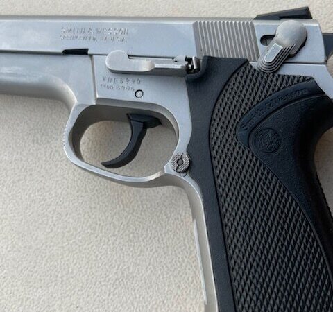 Satılık TABANCA – Smith & Wesson 5906 – 9mm (9x19mm) – Bulundurma Ruhsatlı – İstanbul – İlan 18890 – Görsel 18893