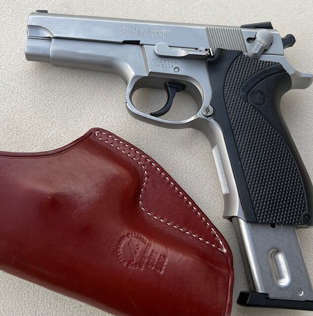 Satılık TABANCA – Smith & Wesson 5906 – 9mm (9x19mm) – Bulundurma Ruhsatlı – İstanbul – İlan 18890 – Görsel 18894