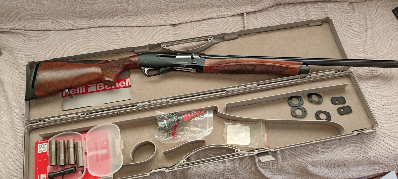 Satılık YİVSİZ TÜFEK – Benelli Raffaello – 12 Kalibre – Adana – İlan 19148 – Görsel 19152