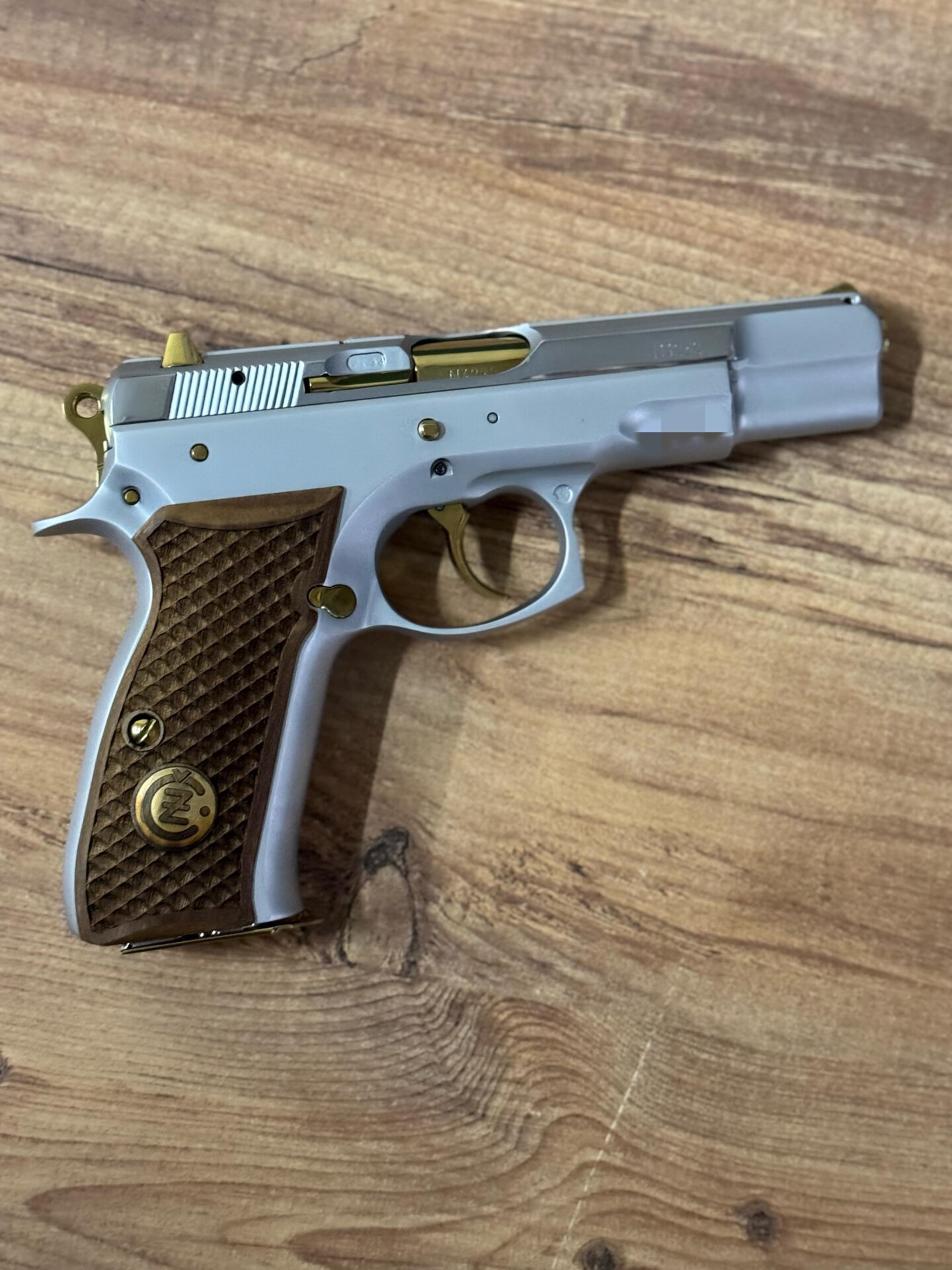 Satılık TABANCA – CZ 75 – 9mm (9x19mm) – Taşıma Ruhsatlı – Şanlıurfa – İlan 18929 – Görsel 18931