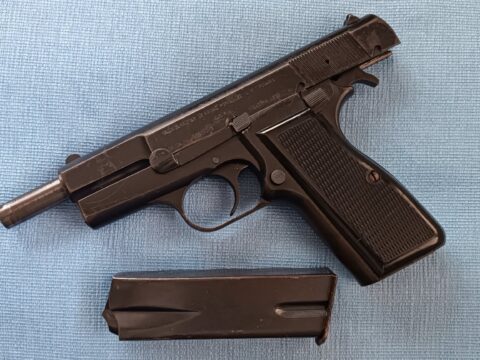 Satılık TABANCA – Browning HP (14'lü) – 9mm (9x19mm) – Taşıma Ruhsatlı – Adana – İlan 17576 – Görsel 17578