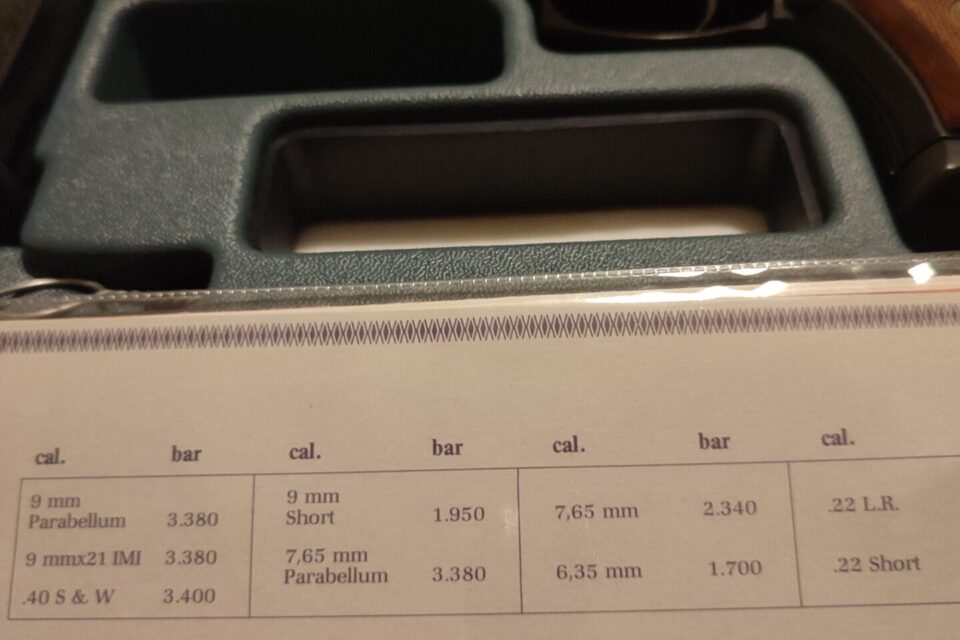 Satılık TABANCA – Beretta 92 – 9mm (9x19mm) – Bulundurma Ruhsatlı – İstanbul – İlan 17730 – Görsel 17731