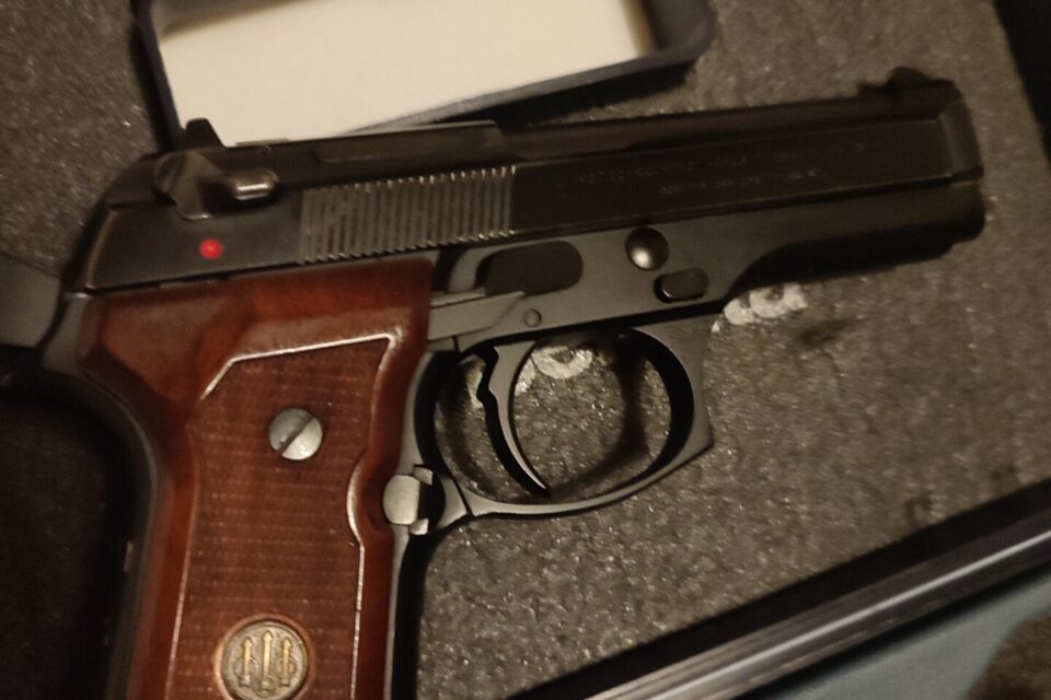 Satılık TABANCA – Beretta 92 – 9mm (9x19mm) – Bulundurma Ruhsatlı – İstanbul – İlan 17730 – Görsel 17732