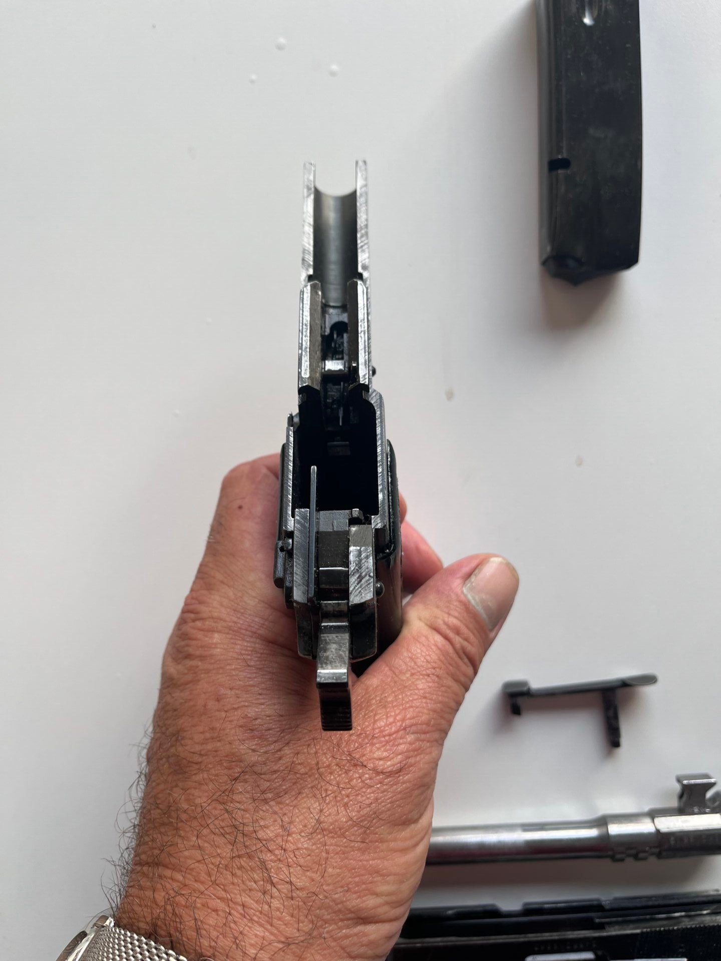 Satılık TABANCA – Browning HP (14'lü) – 9mm (9x19mm) – Bulundurma Ruhsatlı – Manisa – İlan 17053 – Görsel 17057