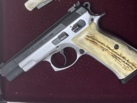 Satılık TABANCA – CZ 85 – 9mm (9x19mm) – Bulundurma Ruhsatlı – Ankara – İlan 17010 – Görsel 17011