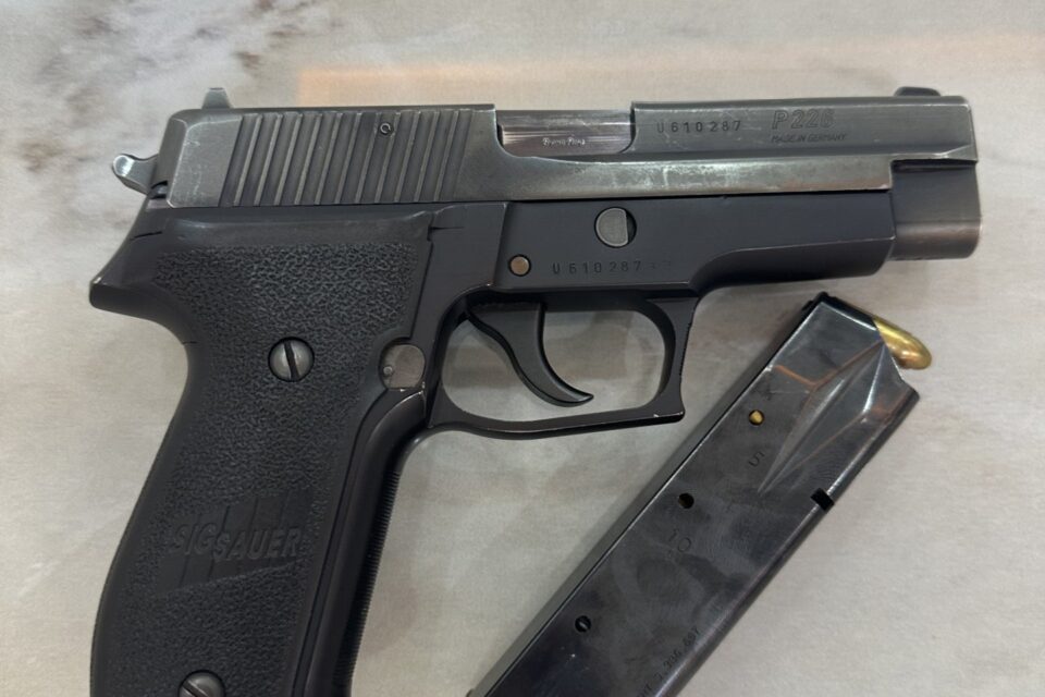 Satılık TABANCA – Sig Sauer P226 – 9mm (9x19mm) – Taşıma Ruhsatlı – Siirt – İlan 19154 – Görsel 19155