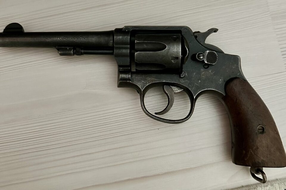 Satılık TABANCA – Smith & Wesson Victory Model – 38 Special – Bulundurma Ruhsatlı – Eskişehir – İlan 18521 – Görsel 18522