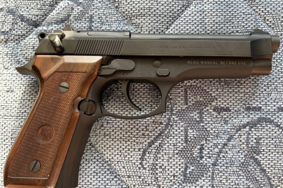 Satılık TABANCA – Beretta 92 – 9mm (9x19mm) – Taşıma Ruhsatlı – İzmir – İlan 17974 – Görsel 17975