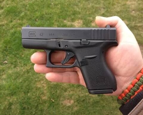 Satılık TABANCA – Glock 42 – 380 Auto (Kısa 9) – Taşıma Ruhsatlı – İstanbul – İlan 18200 – Görsel 18202