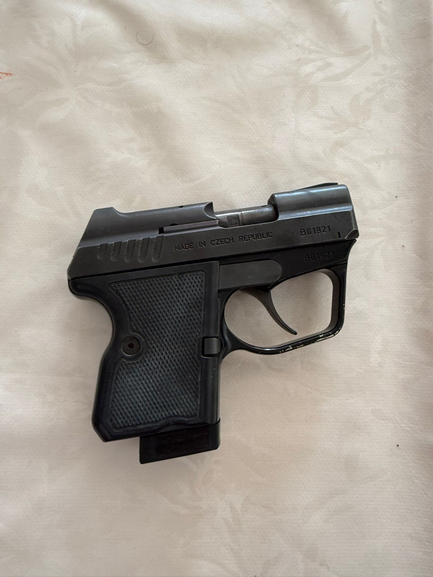 Satılık TABANCA – ZVI Kevin – 380 Auto (Kısa 9) – Bulundurma Ruhsatlı – Muğla – İlan 16831 – Görsel 16833