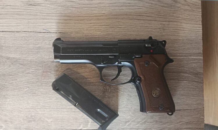 Satılık TABANCA – Beretta 92 – 9mm (9x19mm) – Bulundurma Ruhsatlı – Edirne – İlan 18276 – Görsel 18278