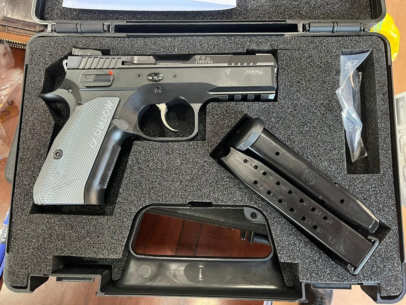 Satılık TABANCA – CZ Shadow 2 – 9mm (9x19mm) – Taşıma Ruhsatlı – Manisa – İlan 18138 – Görsel 18139