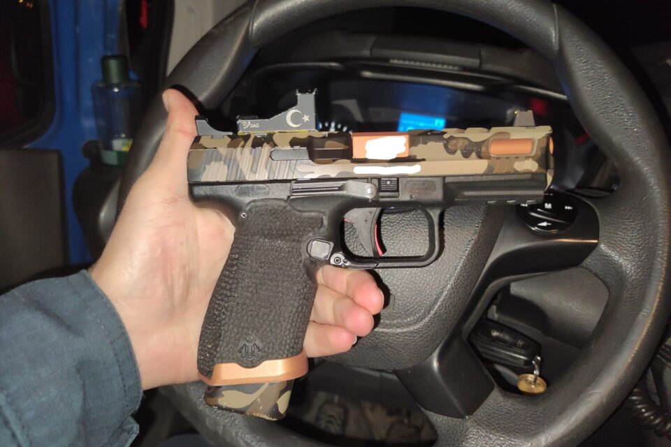 Satılık TABANCA – Canik TP – 9mm (9x19mm) – Taşıma Ruhsatlı – Erzincan – İlan 17317 – Görsel 17321