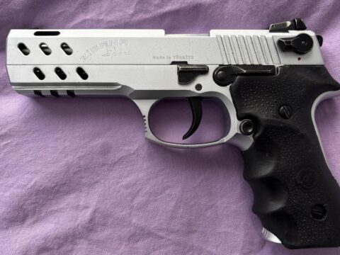 Satılık TABANCA – Tisaş – 9mm (9x19mm) – Taşıma Ruhsatlı – Ankara – İlan 17325 – Görsel 17327