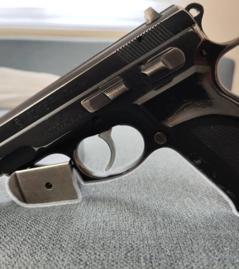 Satılık TABANCA – CZ 75 – 9mm (9x19mm) – Bulundurma Ruhsatlı – Erzurum – İlan 22719 – Görsel 22720