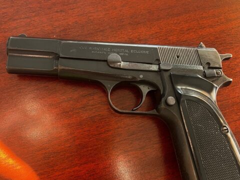 Satılık TABANCA – Browning HP (14'lü) – 9mm (9x19mm) – Taşıma Ruhsatlı – Aydın – İlan 22131 – Görsel 22132